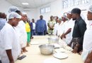 Le Maire de la Ville de Douala auprès des Filles-Mères au Centre Multifonctionnel de Bépanda